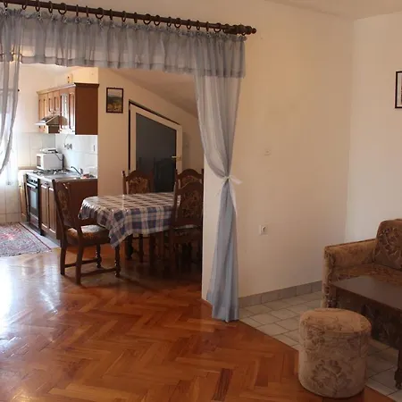 Gostinjska kuća Tatarovic