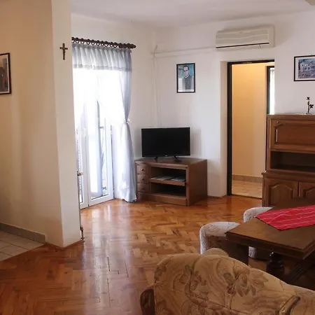 Gostinjska kuća Tatarovic *