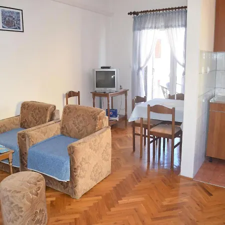 Tatarovic Guest house Malinska