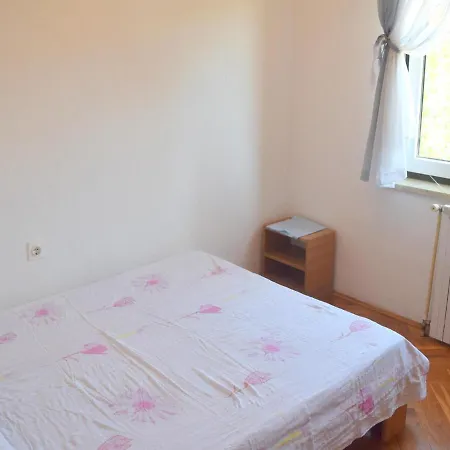 Tatarovic Guest house *